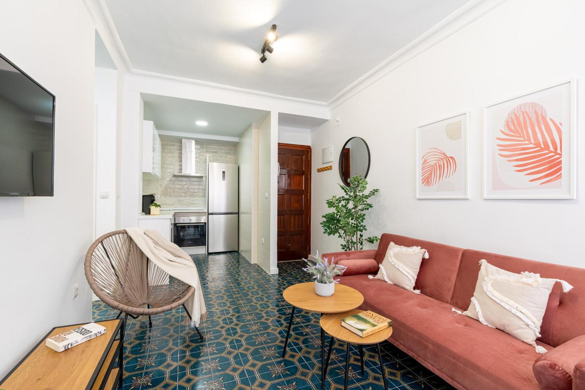 Piso Elegante Y Nuevo De 3 Habitaciones Y 2 Banos Seville Luaran gambar